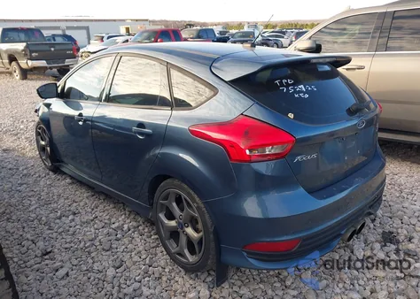 2018 Ford Focus St из США, поврежденный, VIN 1FADP3L90JL312138